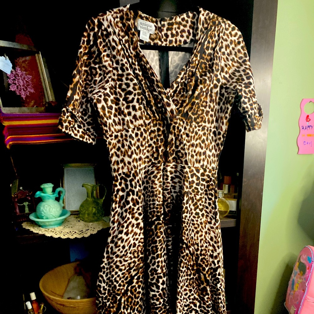 Unique vintage leopard swing dress
